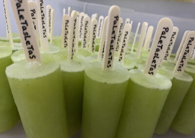 PALETAS CON LICOR Shot de Lícor Sangría, Mojito, Margarita…