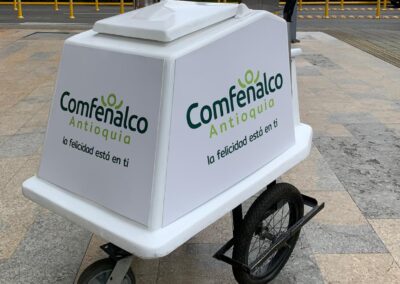 Alquiler de Carritos Personalizados con la Marca de tu Empresa. Paletas Publicitarias, Paletas Artesanales, Paletas de Fruta.